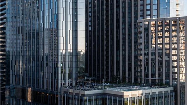 Hilton Arlington Rosslyn The Key Exterior