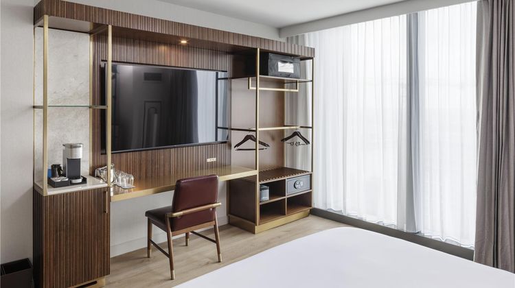 Hilton Arlington Rosslyn The Key Other