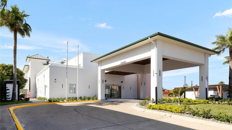 <b>Home2 Suites by Hilton South Padre Islan Exterior</b>. Images powered by <a href="https://iceportal.shijigroup.com/" title="IcePortal" target="_blank">IcePortal</a>.