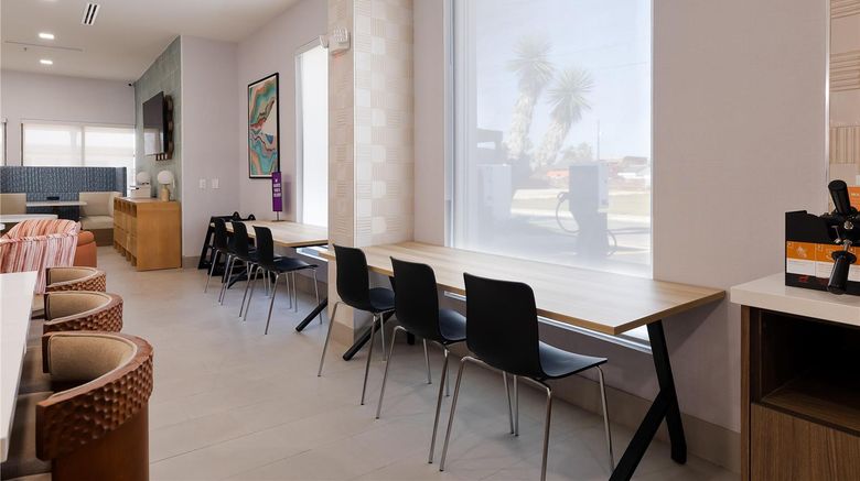 <b>Home2 Suites by Hilton South Padre Islan Lobby</b>. Images powered by <a href="https://iceportal.shijigroup.com/" title="IcePortal" target="_blank">IcePortal</a>.