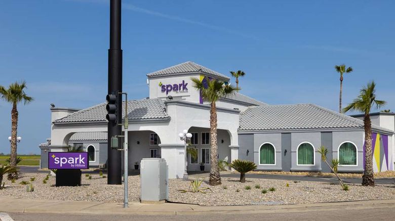 <b>Spark by Hilton Santa Nella Exterior</b>. Images powered by <a href="https://iceportal.shijigroup.com/" title="IcePortal" target="_blank">IcePortal</a>.