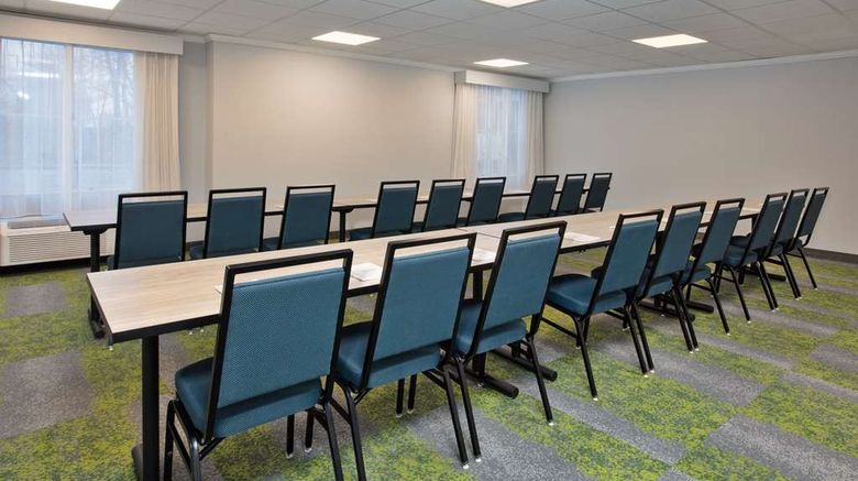<b>Spark by Hilton Walker Grand Rapids N Meeting</b>. Images powered by <a href="https://iceportal.shijigroup.com/" title="IcePortal" target="_blank">IcePortal</a>.