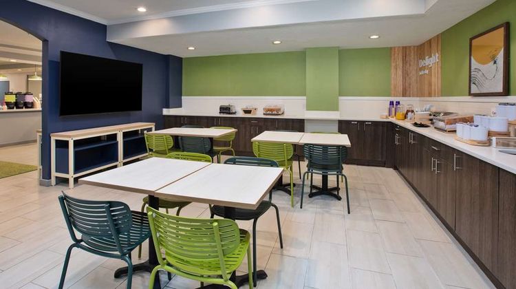 Spark by Hilton Walker Grand Rapids N Restaurant