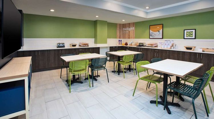 Spark by Hilton Walker Grand Rapids N Restaurant