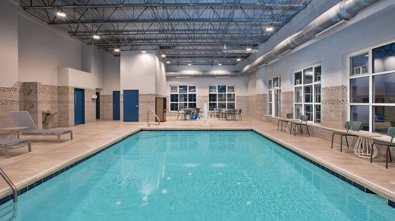 <b>Spark by Hilton Walker Grand Rapids N Pool</b>. Images powered by <a href="https://iceportal.shijigroup.com/" title="IcePortal" target="_blank">IcePortal</a>.