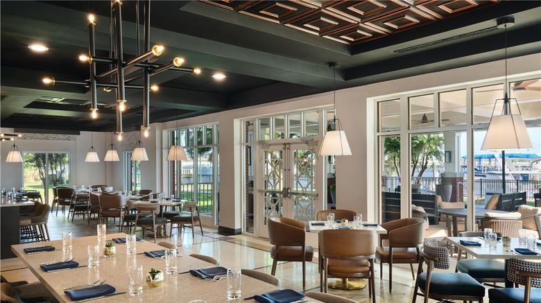 <b>Tryon Riverfront Inn Tapestry Restaurant</b>. Images powered by <a href="https://iceportal.shijigroup.com/" title="IcePortal" target="_blank">IcePortal</a>.