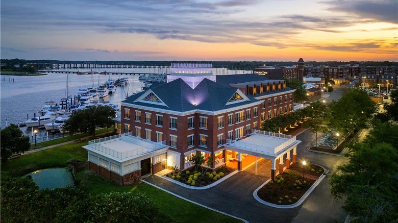 <b>Tryon Riverfront Inn Tapestry Exterior</b>. Images powered by <a href="https://iceportal.shijigroup.com/" title="IcePortal" target="_blank">IcePortal</a>.
