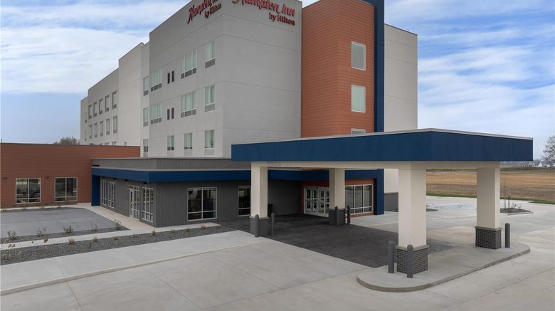 <b>Hampton Inn Dexter Exterior</b>. Images powered by <a href="https://iceportal.shijigroup.com/" title="IcePortal" target="_blank">IcePortal</a>.