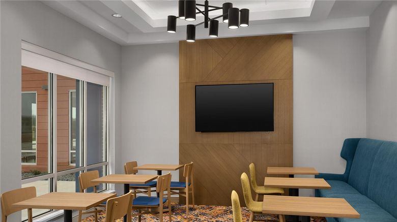 <b>Hampton Inn Dexter Restaurant</b>. Images powered by <a href="https://iceportal.shijigroup.com/" title="IcePortal" target="_blank">IcePortal</a>.