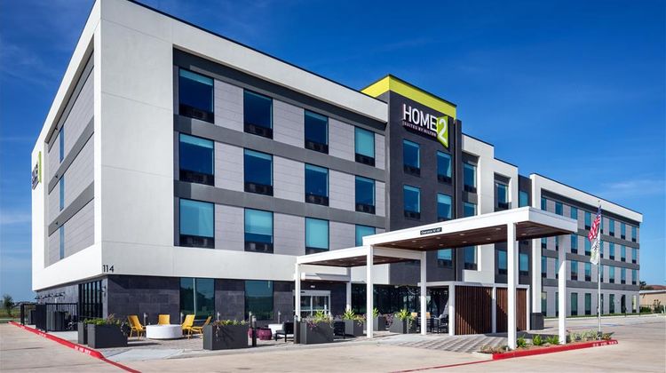 Home2 Suites by Hilton Exterior
