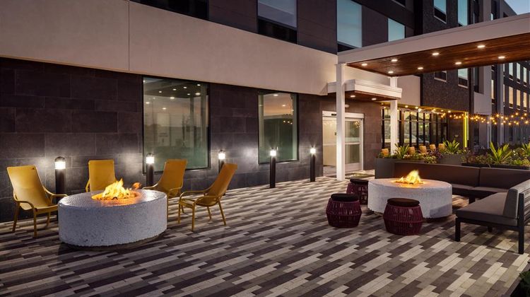Home2 Suites by Hilton Exterior