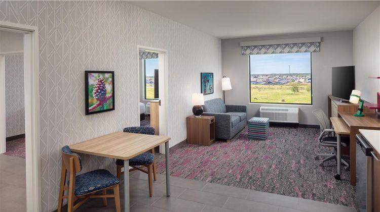 Home2 Suites by Hilton Room