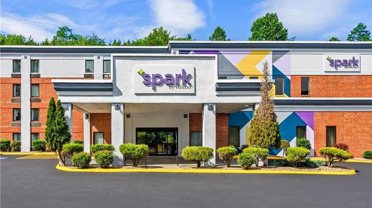 Spark by Hilton Lexington Exterior