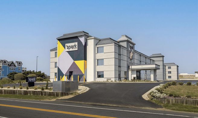 Quality Inn North Oceanfront Exterior