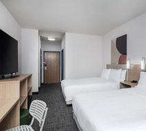 Spark by Hilton Dumas Room