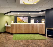 Spark by Hilton Woburn Boston Lobby