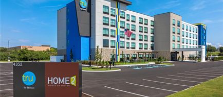 Tru by Hilton Cleveland Exterior