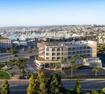 DoubleTree by Hilton San Diego Bayside Exterior