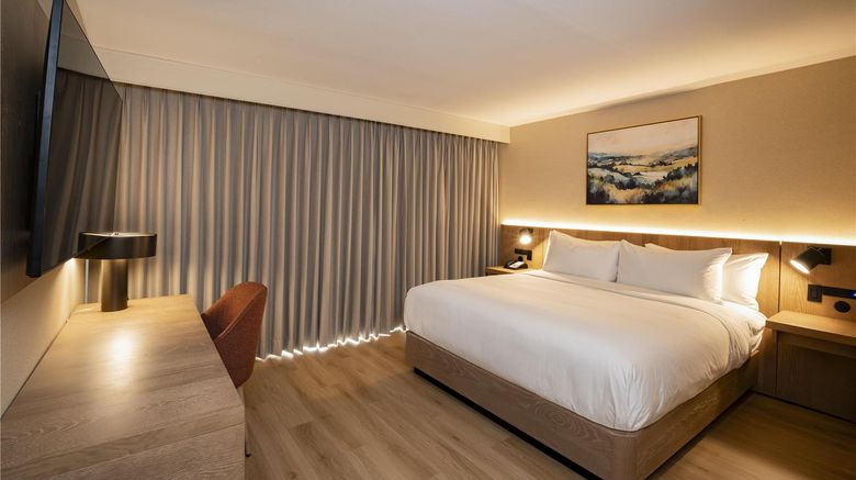 <b>DoubleTree by Hilton Wilkes-Barre Room</b>. Images powered by <a href="https://iceportal.shijigroup.com/" title="IcePortal" target="_blank">IcePortal</a>.