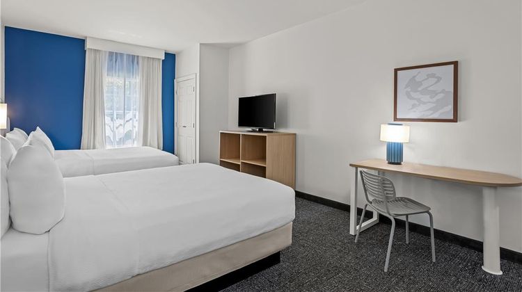 Spark by Hilton Bluffton Room