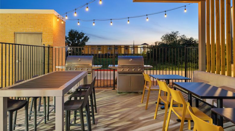<b>Home2 Suites Del Rio Exterior</b>. Images powered by <a href="https://iceportal.shijigroup.com/" title="IcePortal" target="_blank">IcePortal</a>.