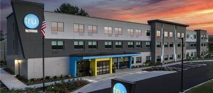 Tru by Hilton Joliet Exterior