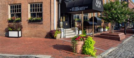 The William Fell Baltimore, Tapestry Exterior
