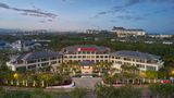 Hilton Garden Inn Sanya Bay Exterior