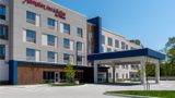 Hampton Inn Cadillac Exterior