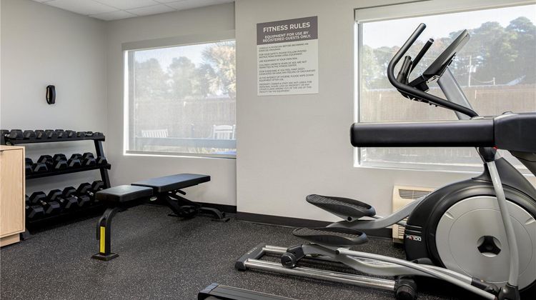 Spark by Hilton Wilmington Health