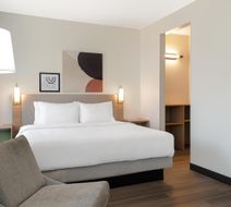 Spark by Hilton Wilmington Room