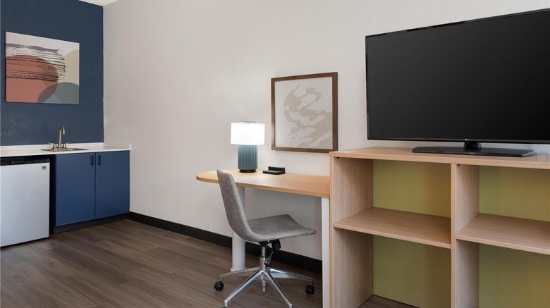 <b>Spark by Hilton Wilmington Room</b>. Images powered by <a href="https://iceportal.shijigroup.com/" title="IcePortal" target="_blank">IcePortal</a>.
