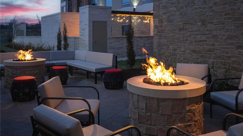 <b>Home2 Suites Spring Hill Exterior</b>. Images powered by <a href="https://iceportal.shijigroup.com/" title="IcePortal" target="_blank">IcePortal</a>.