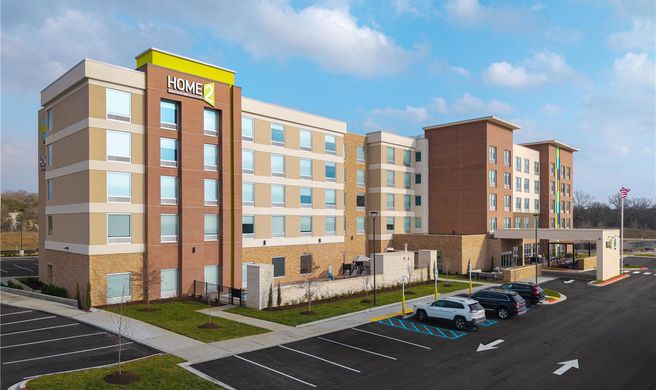 Home2 Suites Spring Hill Exterior