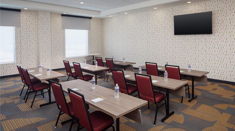 <b>Home2 Suites Tyler Meeting</b>. Images powered by <a href="https://iceportal.shijigroup.com/" title="IcePortal" target="_blank">IcePortal</a>.