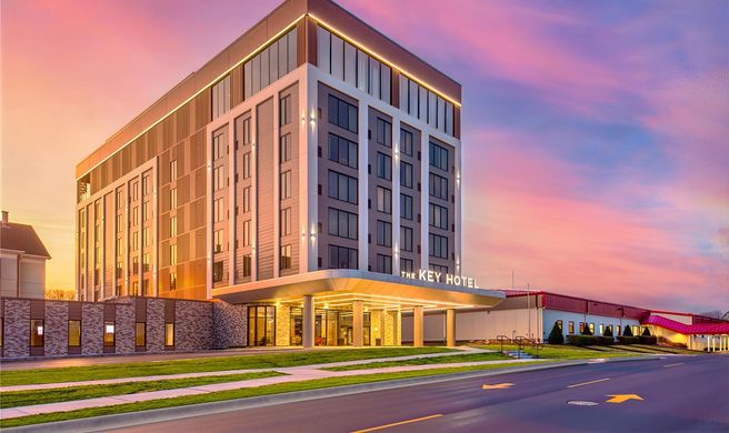 Tapestry by Hilton Dubuque IA Exterior