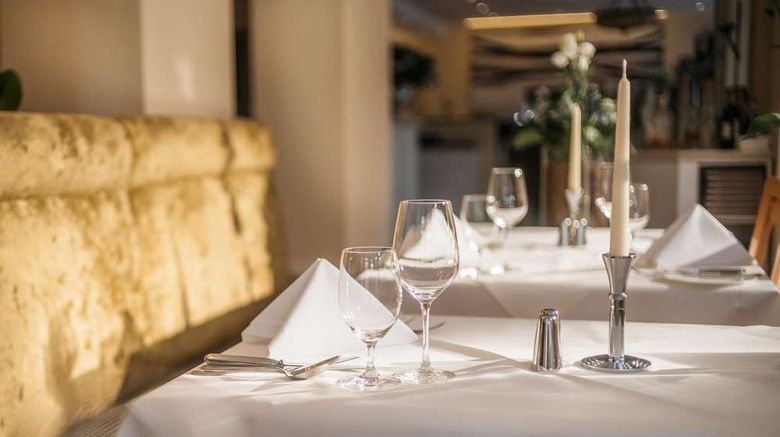 <b>Roewers Wellness & Spa Hotel Restaurant</b>. Images powered by <a href="https://iceportal.shijigroup.com/" title="IcePortal" target="_blank">IcePortal</a>.