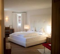 Romantik Hotel Turm Room