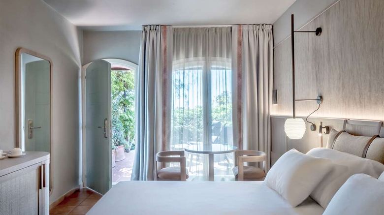 <b>Veridia Resort Sardinia-Radisson Individ Suite</b>. Images powered by <a href="https://iceportal.shijigroup.com/" title="IcePortal" target="_blank">IcePortal</a>.