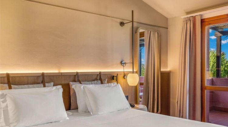 Veridia Resort Sardinia-Radisson Individ Room