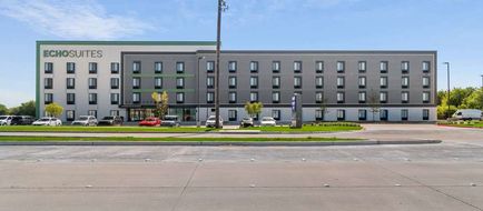 ECHO Suites Extended Stay by Wyndham Exterior