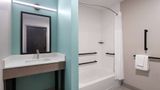 <b>Echo Suites Richmond West Suite</b>. Images powered by <a href="https://iceportal.shijigroup.com/" title="IcePortal" target="_blank">IcePortal</a>.