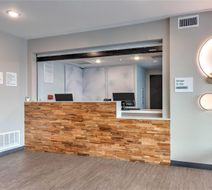 ECHO Suites Dallas Plano Gateway Lobby