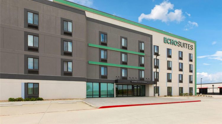 ECHO Suites Fort Worth I-35 Exterior