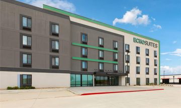 ECHO Suites Fort Worth I-35