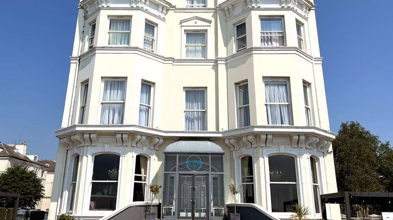 <b>The View Hotel Folkestone Exterior</b>. Images powered by <a href="https://iceportal.shijigroup.com/" title="IcePortal" target="_blank">IcePortal</a>.
