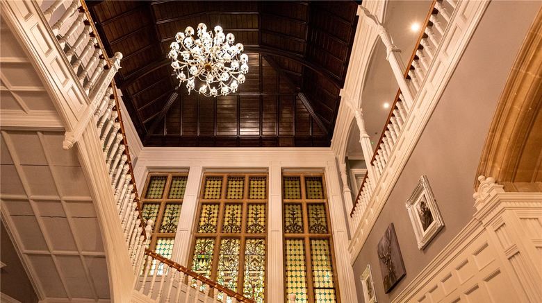 <b>Stanhill Court Hotel Lobby</b>. Images powered by <a href="https://iceportal.shijigroup.com/" title="IcePortal" target="_blank">IcePortal</a>.