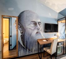 Muraless Art Hotel Room