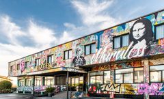 Muraless Art Hotel