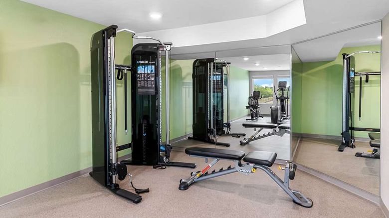 <b>WoodSpring Suites Kansas City Airport Health</b>. Images powered by <a href="https://iceportal.shijigroup.com/" title="IcePortal" target="_blank">IcePortal</a>.